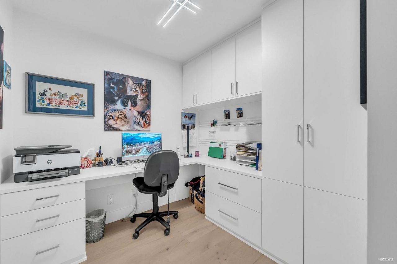 2785-library-lane-lynn-valley-north-vancouver-20 at 1005 - 2785 Library Lane, Lynn Valley, North Vancouver