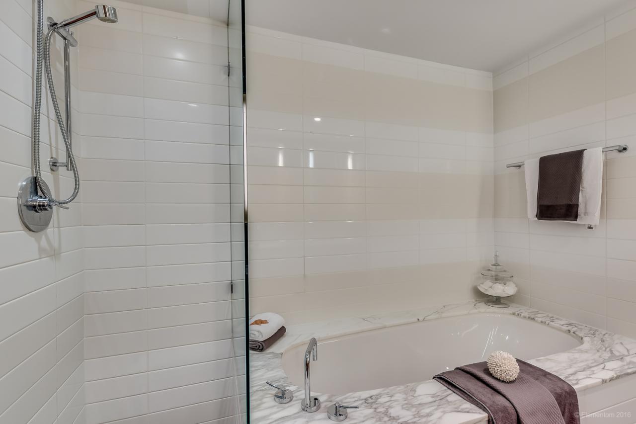 15 at 101 - 1168 Richards Street, Yaletown, Vancouver West