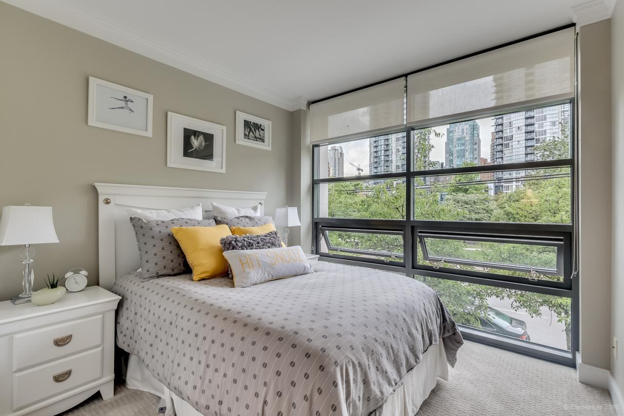 16 at 101 - 1168 Richards Street, Yaletown, Vancouver West