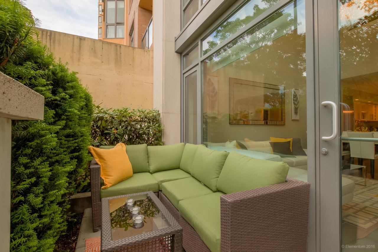 18 at 101 - 1168 Richards Street, Yaletown, Vancouver West