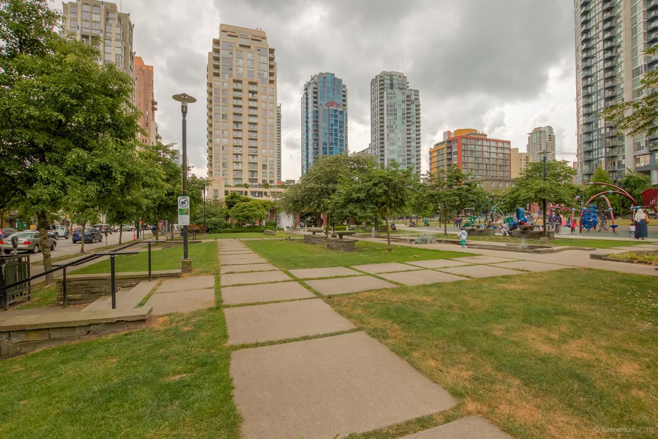 19 at 101 - 1168 Richards Street, Yaletown, Vancouver West