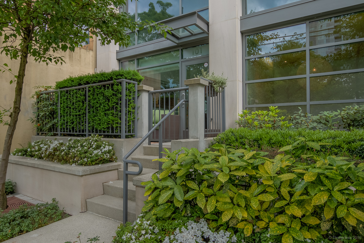 2 at 101 - 1168 Richards Street, Yaletown, Vancouver West