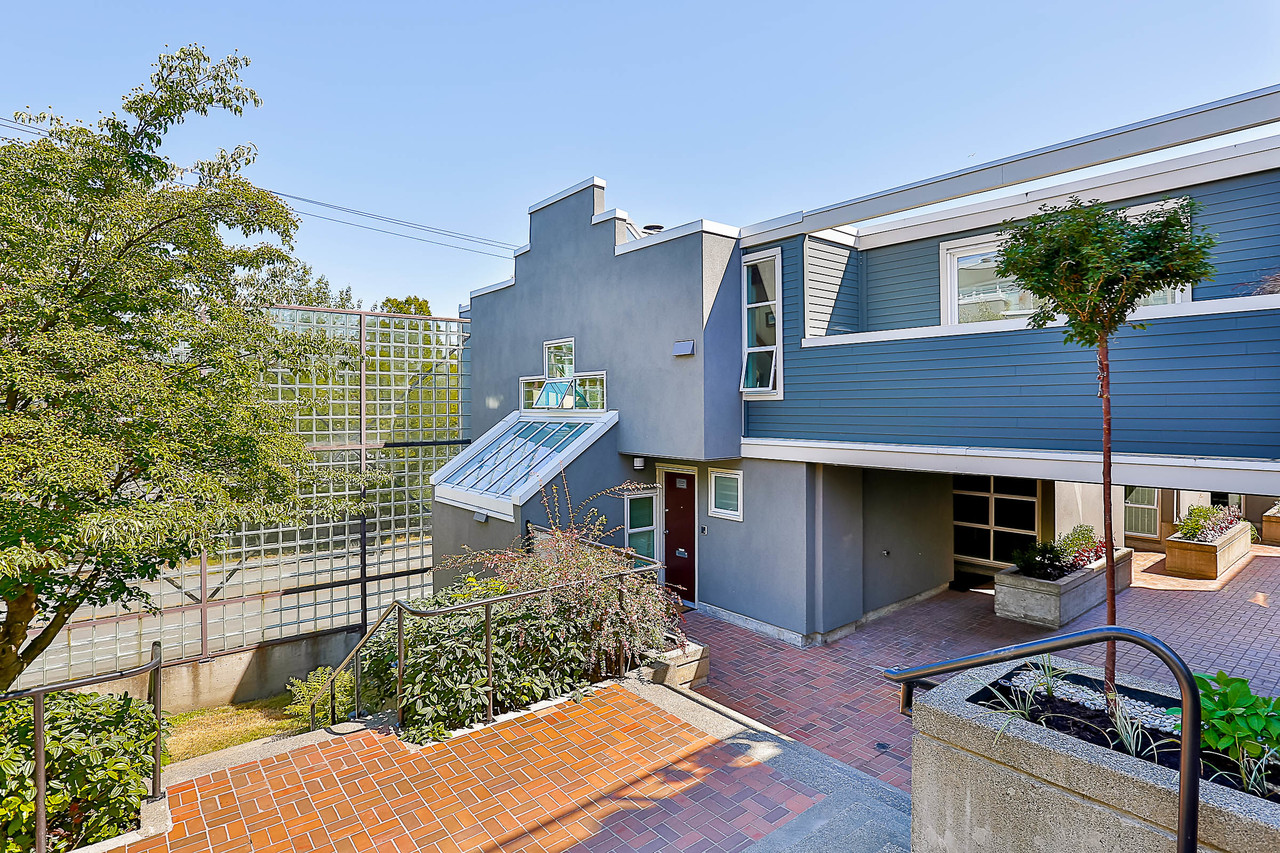 2229-Oak-Street-Vancouver-5 at 2229 Oak Street, Fairview VW, Vancouver West