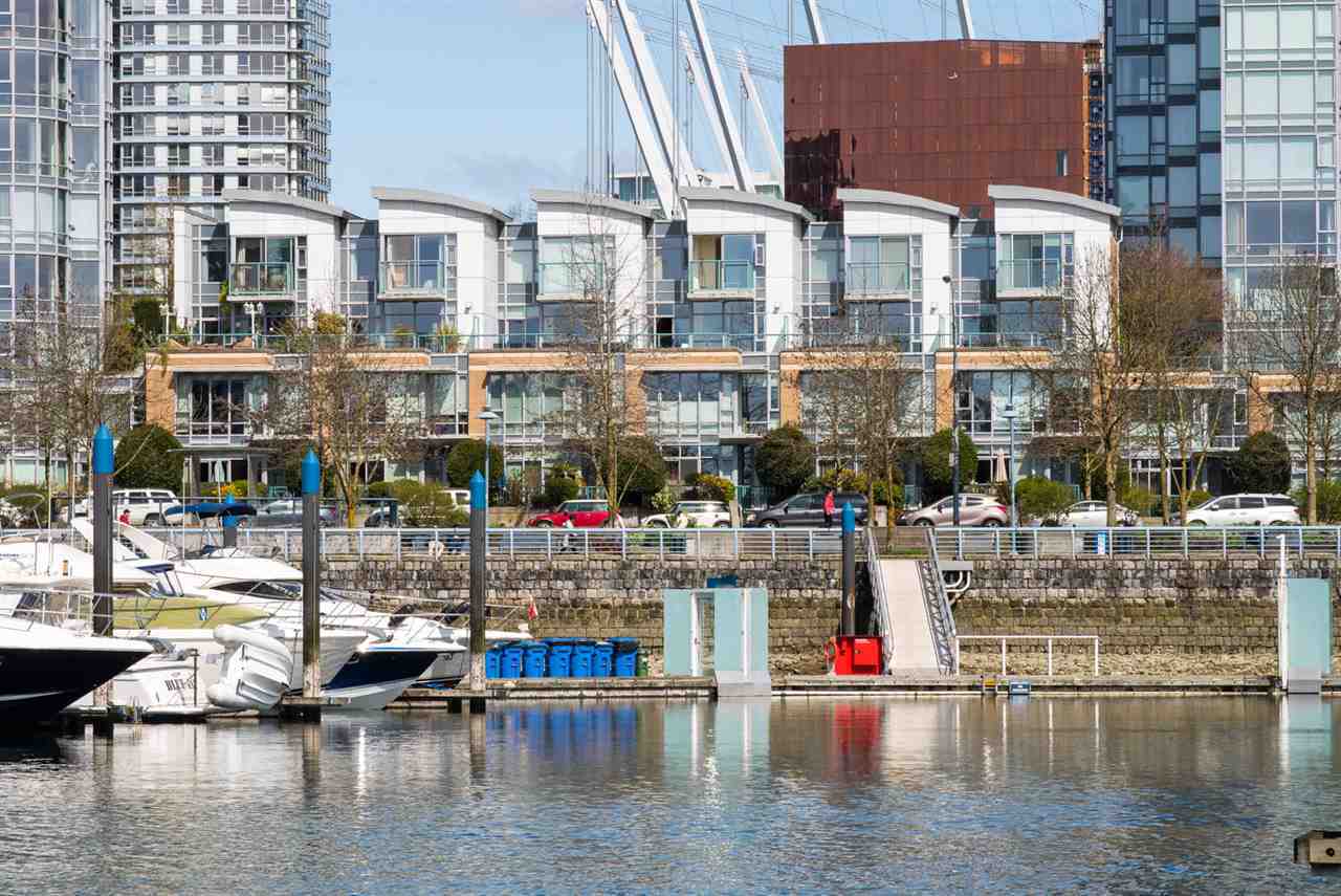 1055-marinaside-crescent-yaletown-vancouver-west-01 at 1055 Marinaside Crescent, Yaletown, Vancouver West