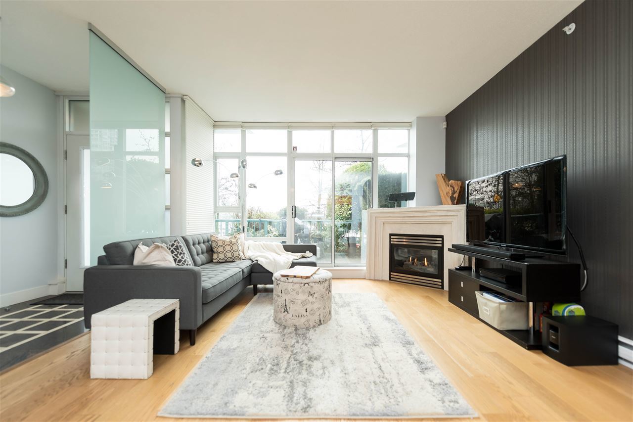 1055-marinaside-crescent-yaletown-vancouver-west-06 at 1055 Marinaside Crescent, Yaletown, Vancouver West