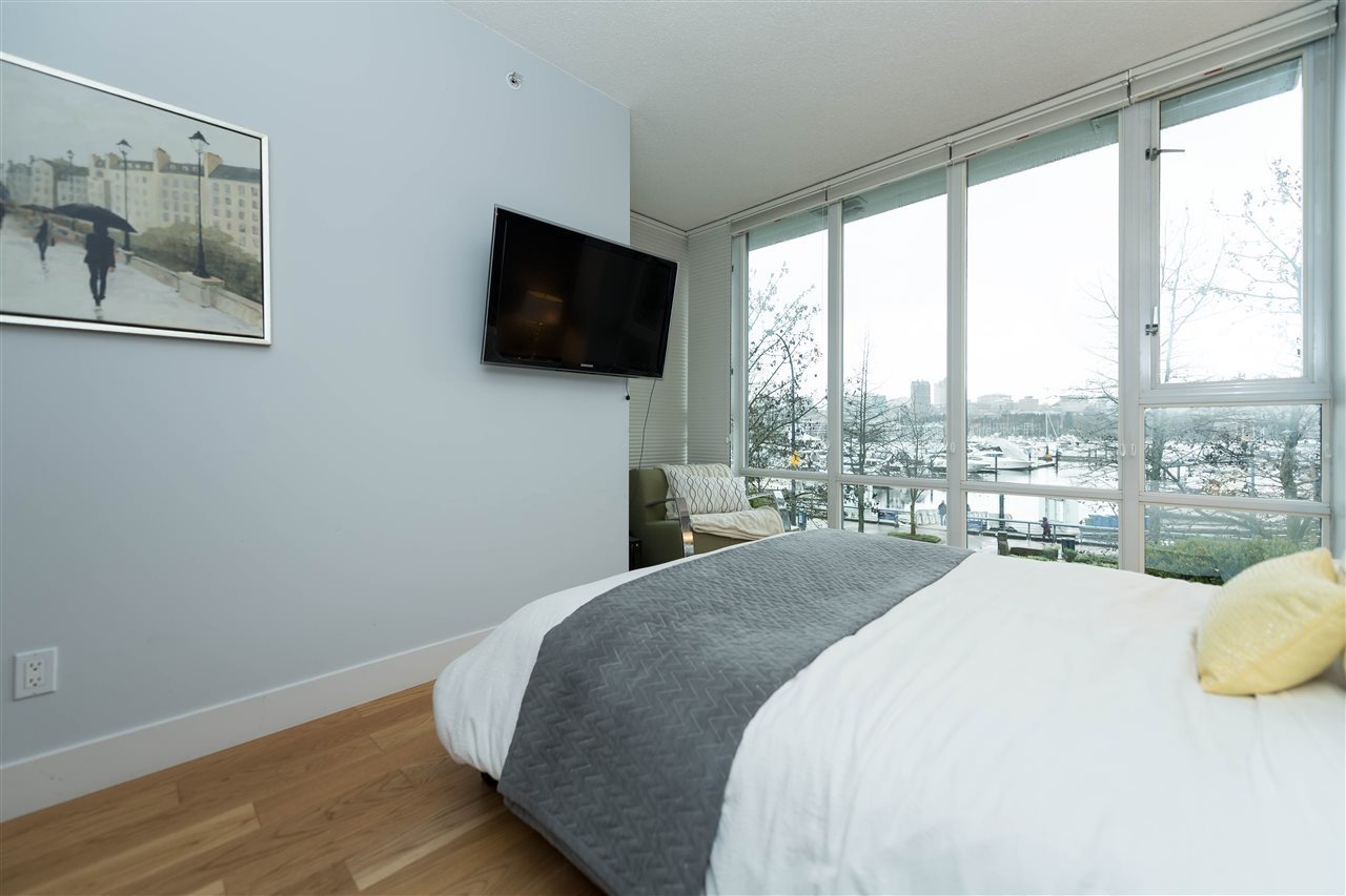 1055-marinaside-crescent-yaletown-vancouver-west-14 at 1055 Marinaside Crescent, Yaletown, Vancouver West