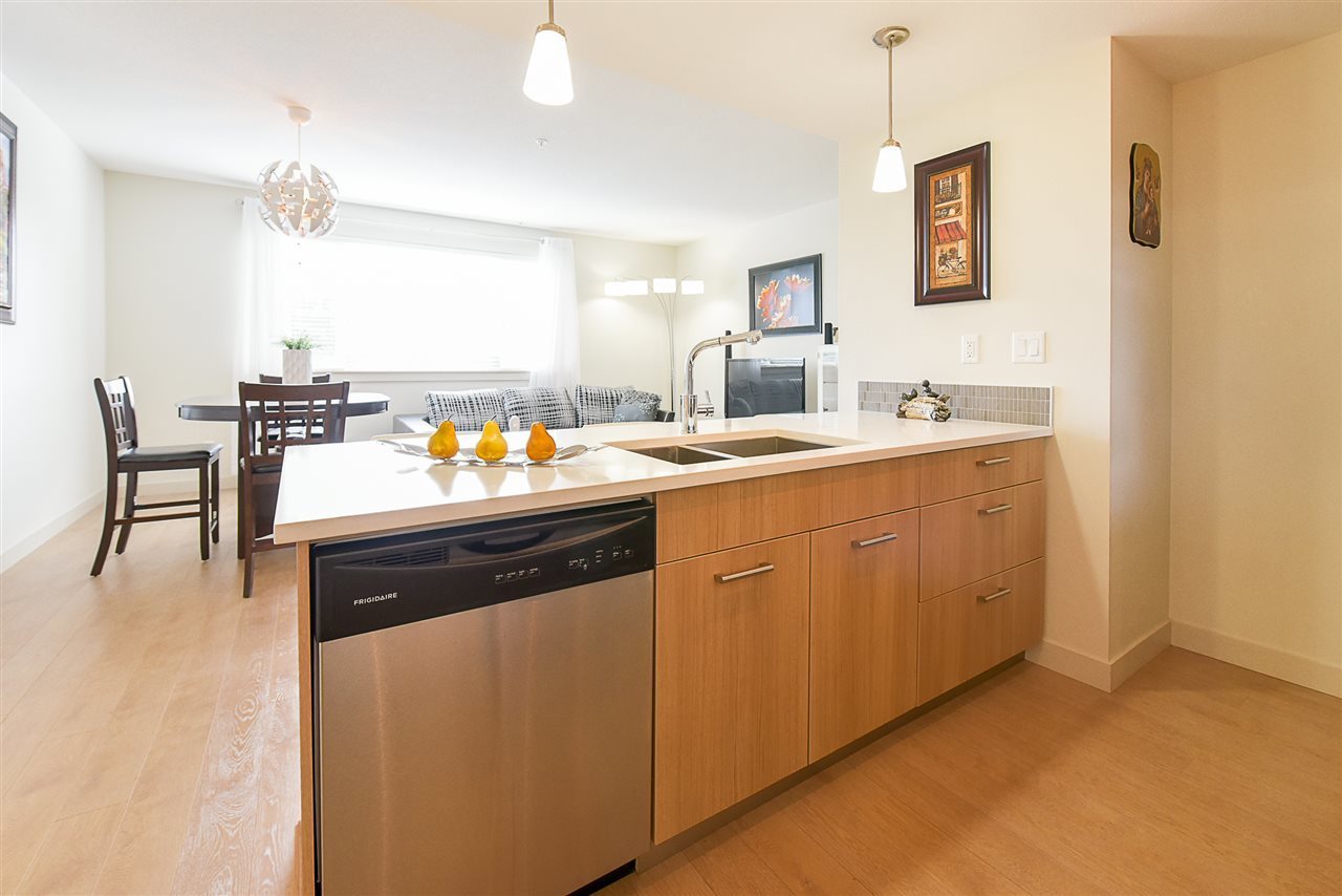 2214-kelly-avenue-central-pt-coquitlam-port-coquitlam-06 at 207 - 2214 Kelly Avenue, Central Pt Coquitlam, Port Coquitlam