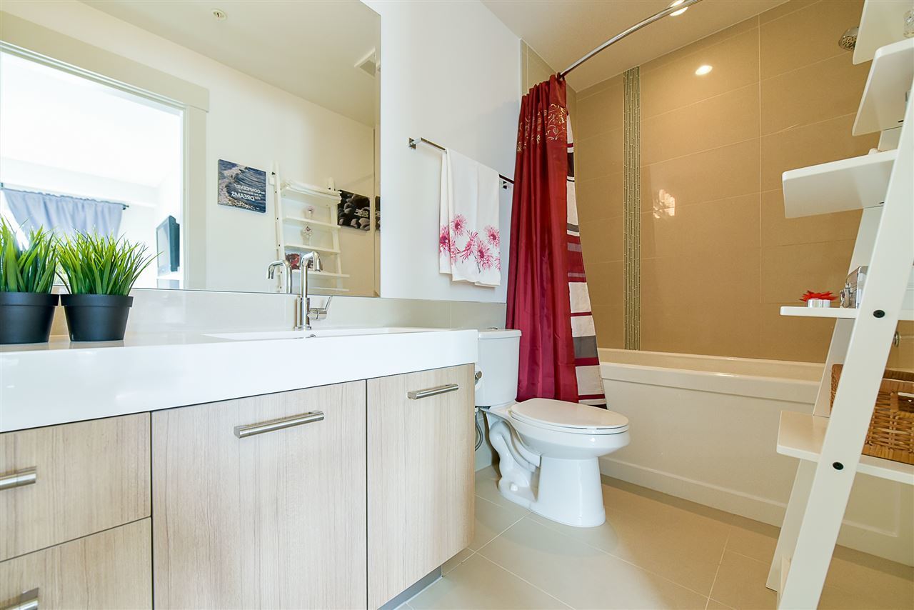 2214-kelly-avenue-central-pt-coquitlam-port-coquitlam-14 at 207 - 2214 Kelly Avenue, Central Pt Coquitlam, Port Coquitlam