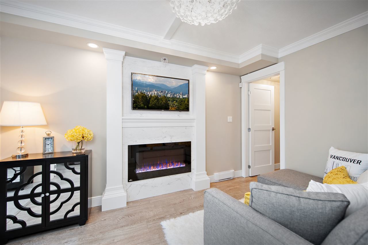 1033-marinaside-crescent-yaletown-vancouver-west-12 at 2J - 1033 Marinaside Crescent, Yaletown, Vancouver West