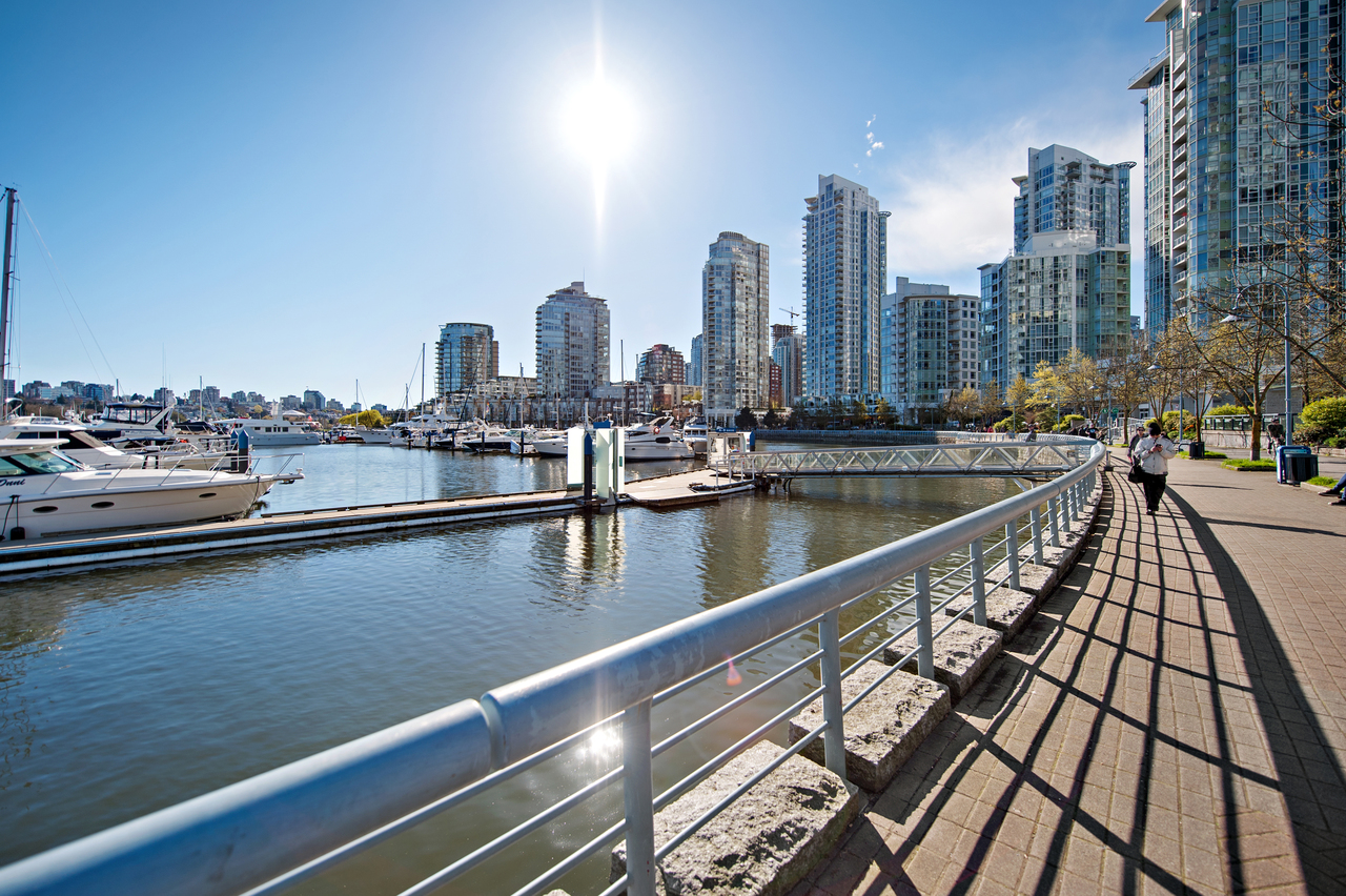 1050pacificblvd_ext1 at 2J - 1033 Marinaside Crescent, Yaletown, Vancouver West