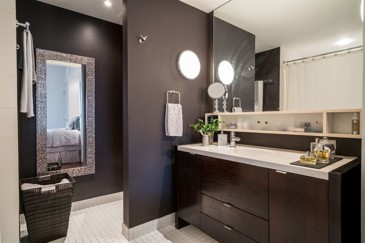 Master's Ensuite at 507 - 1275 Hamilton Street, Yaletown, Vancouver West