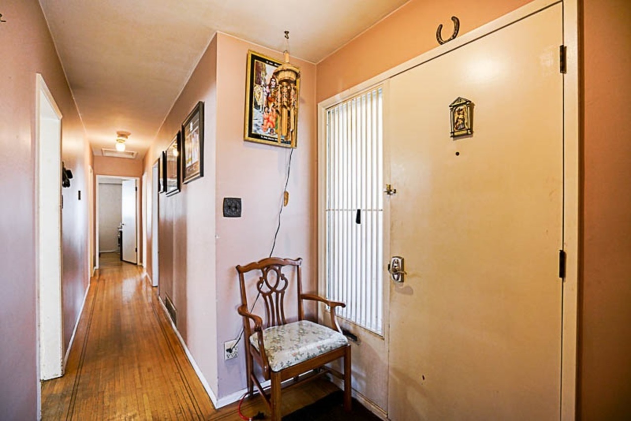 518-e-59th-avenue-south-vancouver-vancouver-east-03 at 518 E 59th Avenue, South Vancouver, Vancouver East