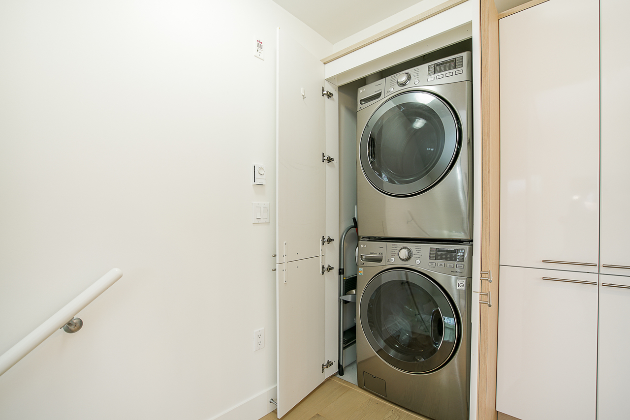 3165-saint-george-street-vancouver-20 at 3165 St. George Street, Mount Pleasant VE, Vancouver East