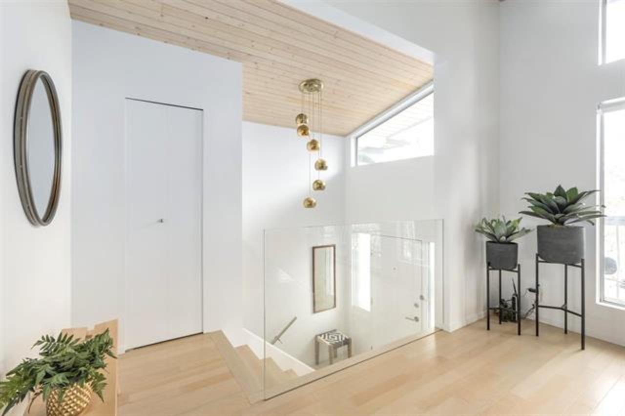 856-e-14th-ave3 at 856 E 14th Avenue, Mount Pleasant VE, Vancouver East