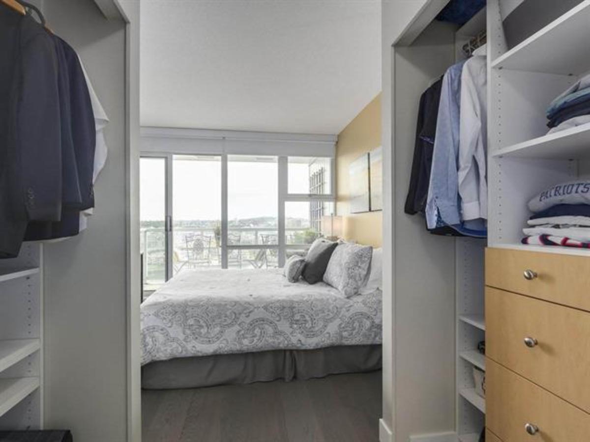 262338118-12 at 2508 - 193 Aquarius Mews, Yaletown, Vancouver West