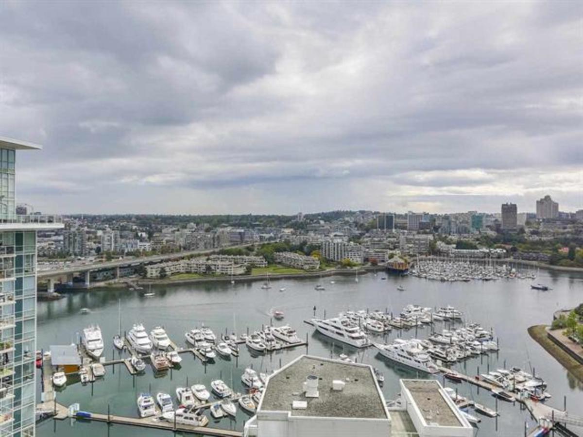 262338118-15 at 2508 - 193 Aquarius Mews, Yaletown, Vancouver West