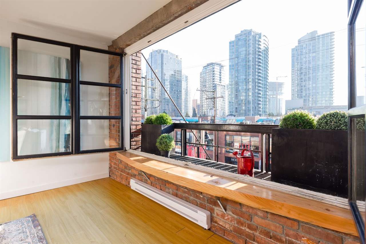 1066-hamilton-street-yaletown-vancouver-west-04 at 307 - 1066 Hamilton Street, Yaletown, Vancouver West