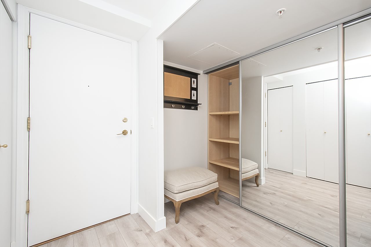 388-drake-street-yaletown-vancouver-west-03 at 1502 - 388 Drake Street, Yaletown, Vancouver West