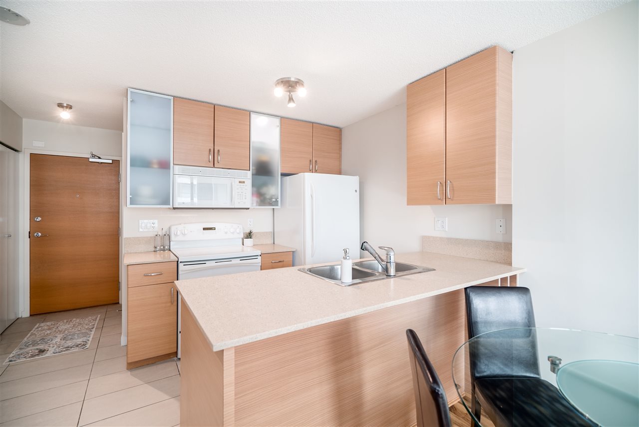 909-mainland-street-yaletown-vancouver-west-01 at 706 - 909 Mainland Street, Yaletown, Vancouver West