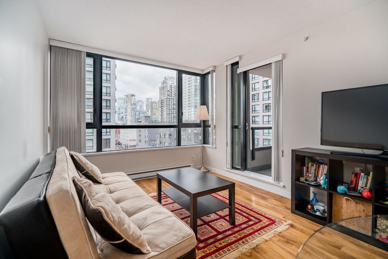 909-mainland-street-yaletown-vancouver-west-05 at 706 - 909 Mainland Street, Yaletown, Vancouver West