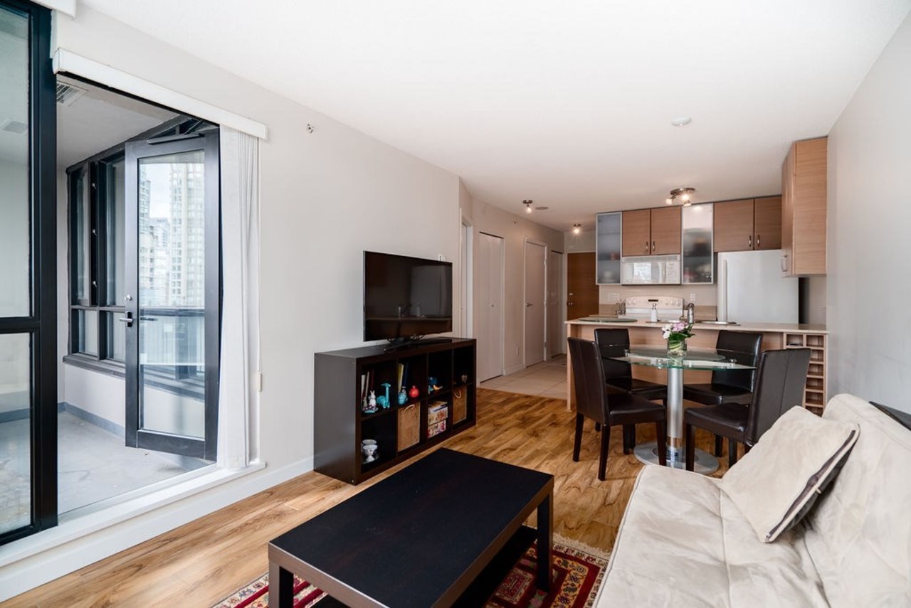 909-mainland-street-yaletown-vancouver-west-09 at 706 - 909 Mainland Street, Yaletown, Vancouver West