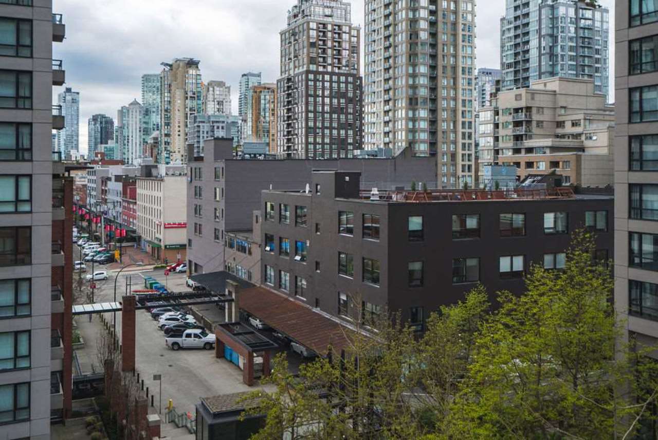 909-mainland-street-yaletown-vancouver-west-11 at 706 - 909 Mainland Street, Yaletown, Vancouver West