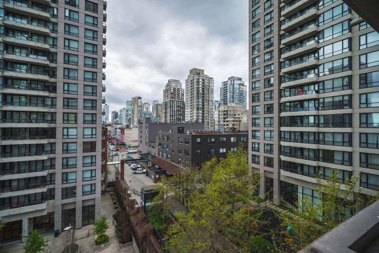 909-mainland-street-yaletown-vancouver-west-12 at 706 - 909 Mainland Street, Yaletown, Vancouver West