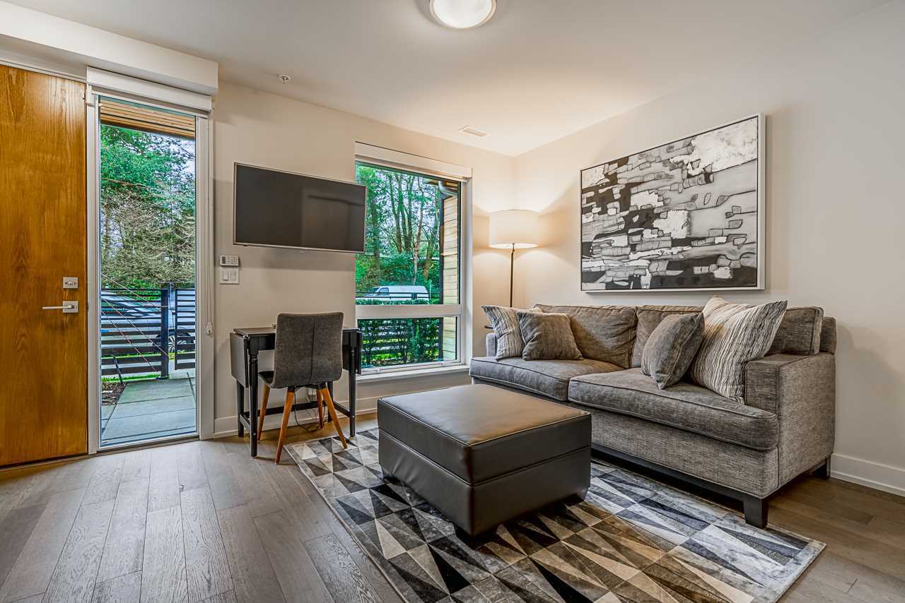 5506-oak-street-cambie-vancouver-west-02 at 5506 Oak Street, Cambie, Vancouver West