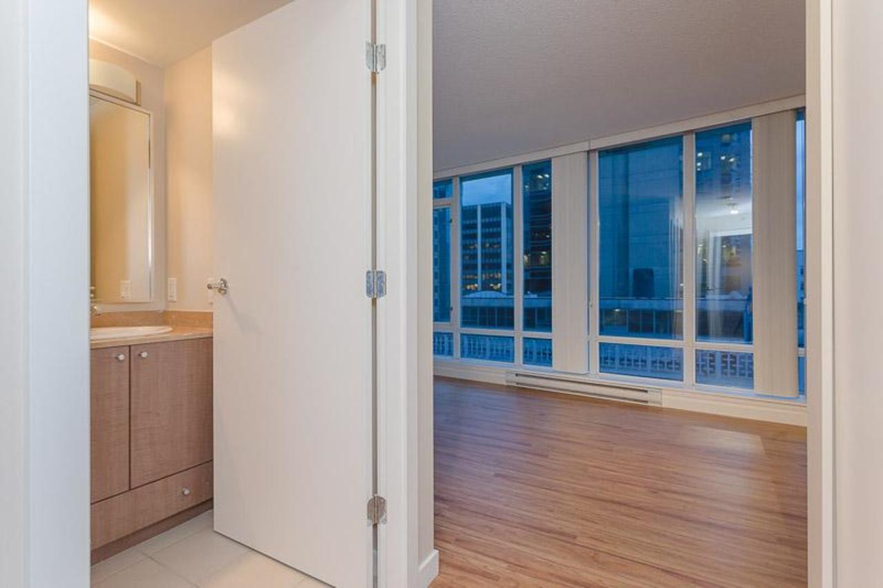 910_610_Granville_Street_(13) at 910 - 610  Street, Downtown VW, Vancouver West