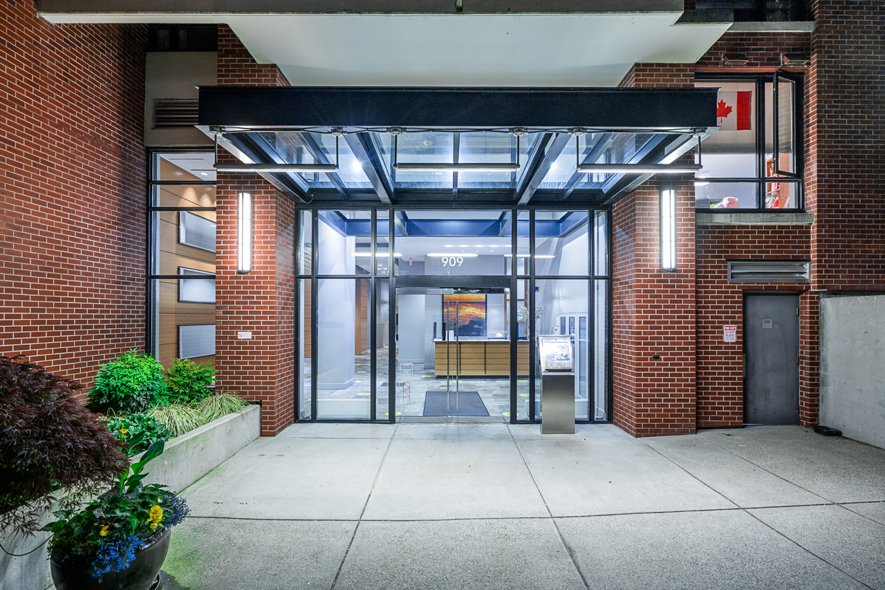 unit-2807-909-mainland-street-vancouver-3 at 2807 - 909 Mainland Street, Yaletown, Vancouver West