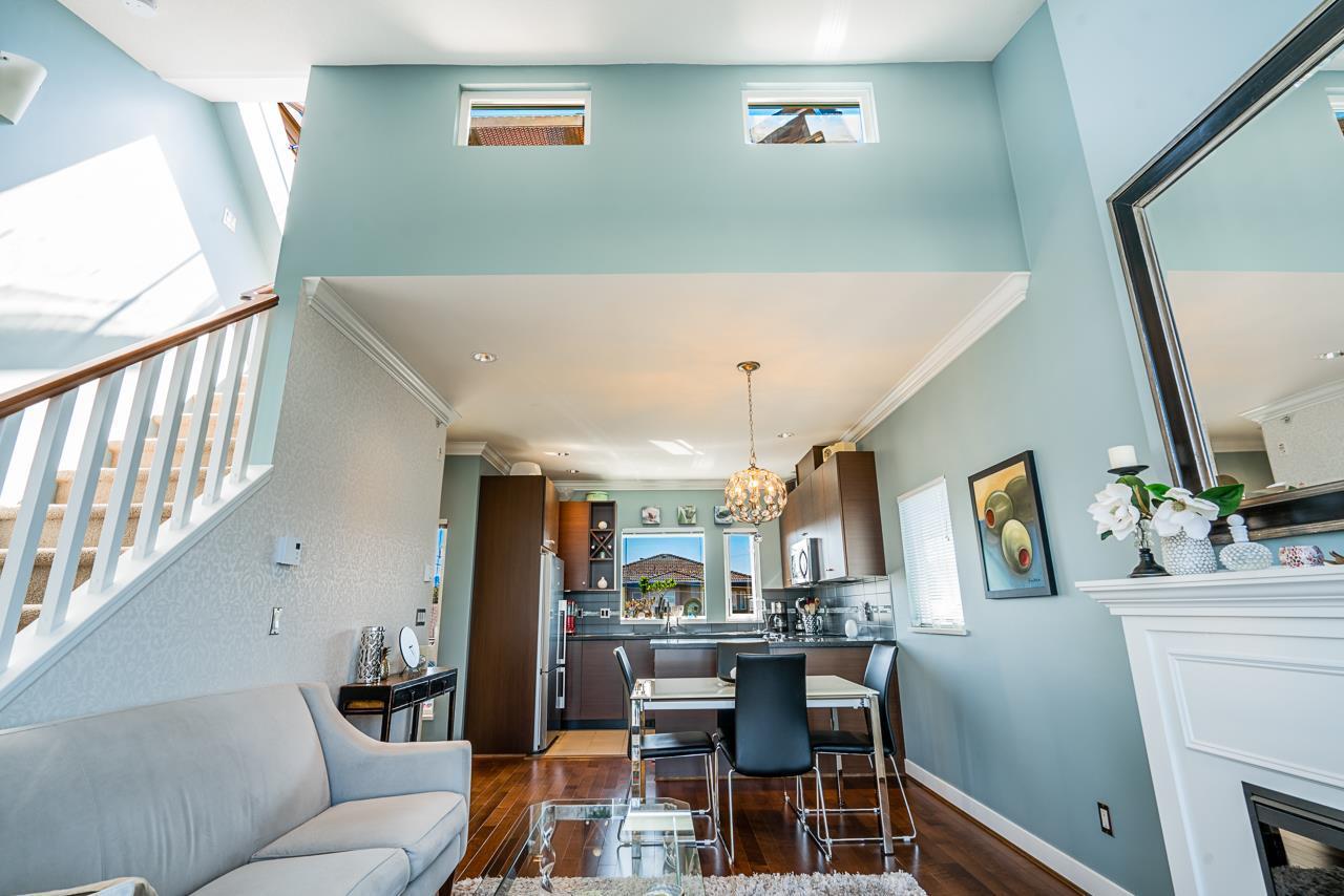 3788-laurel-street-burnaby-hospital-burnaby-south-04 at 12 - 3788 Laurel Street, Burnaby Hospital, Burnaby South