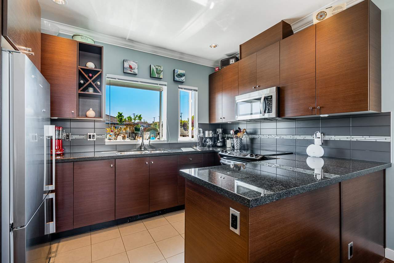 3788-laurel-street-burnaby-hospital-burnaby-south-11 at 12 - 3788 Laurel Street, Burnaby Hospital, Burnaby South