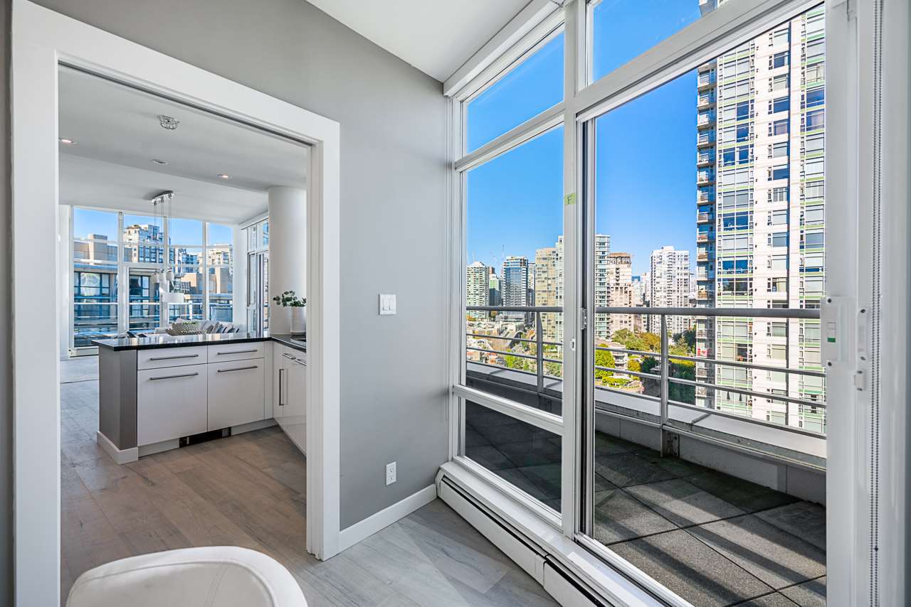 189-davie-street-yaletown-vancouver-west-11 at 1702 - 189 Davie Street, Yaletown, Vancouver West