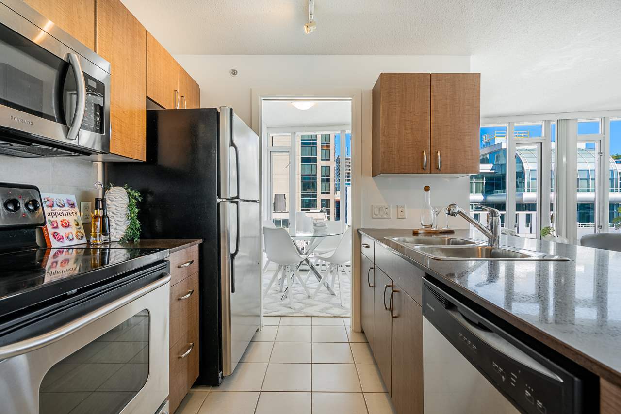 610-granville-street-downtown-vw-vancouver-west-11 at 910 - 610 Granville Street, Downtown VW, Vancouver West