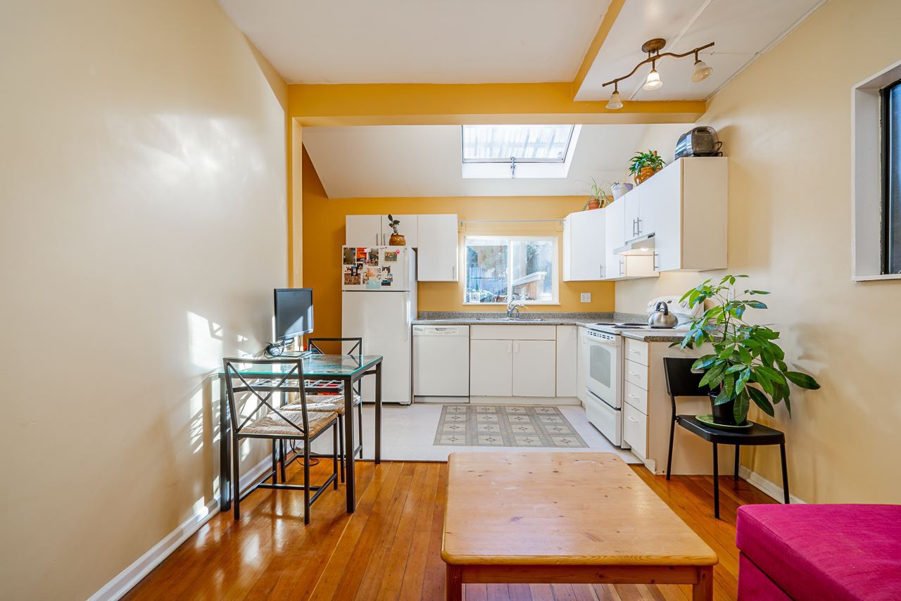 1916-w-7th-avenue-kitsilano-vancouver-west-26 at 1916 W 7th Avenue, Kitsilano, Vancouver West