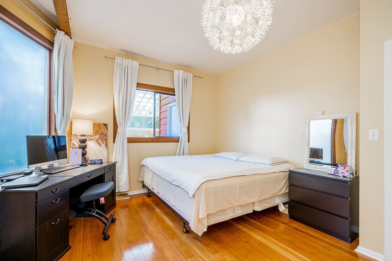 1916-w-7th-avenue-kitsilano-vancouver-west-30 at 1916 W 7th Avenue, Kitsilano, Vancouver West