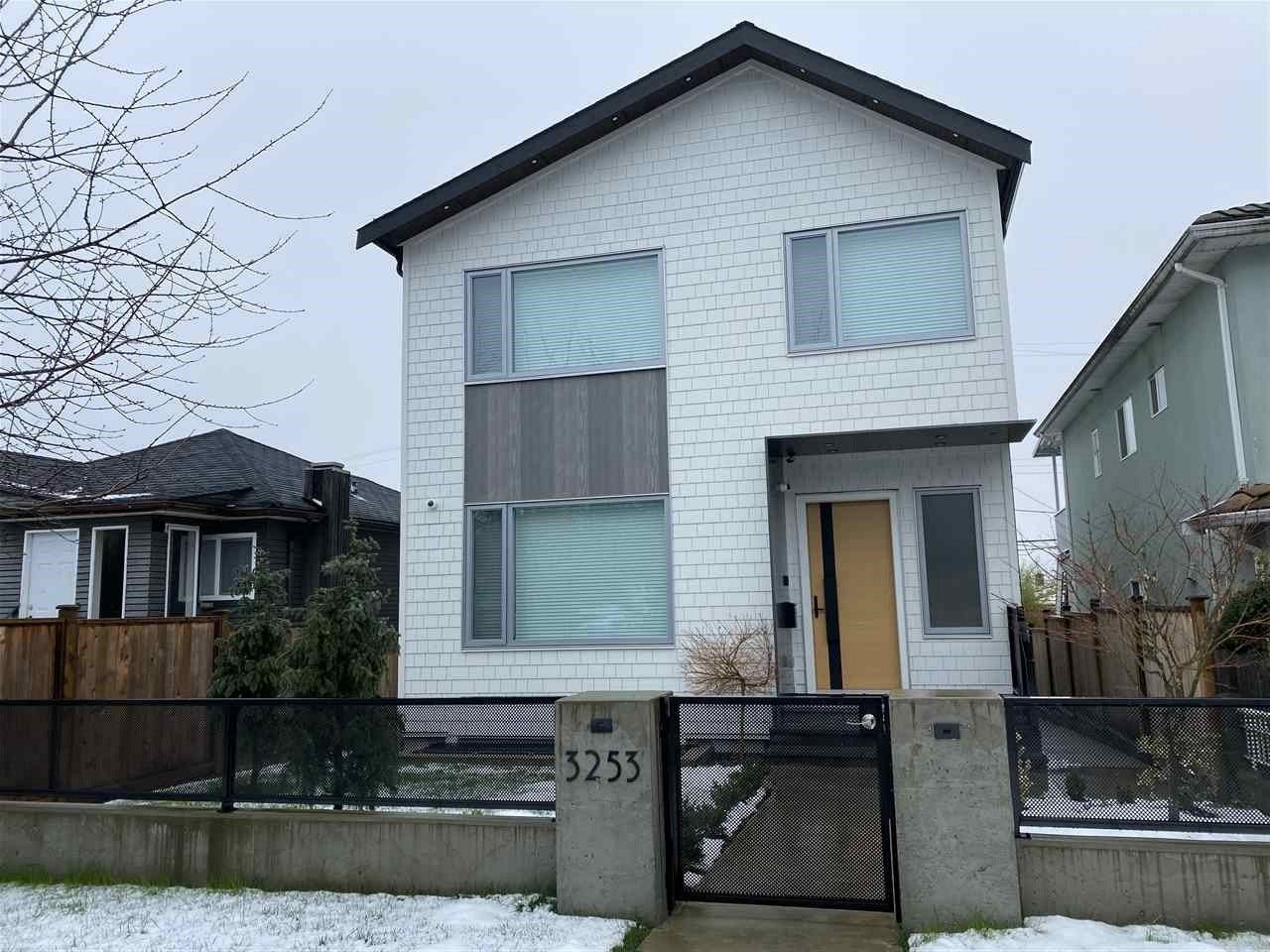 3253-e-22nd-avenue-renfrew-heights-vancouver-east-01 at 3253 E 22nd Avenue, Renfrew Heights, Vancouver East