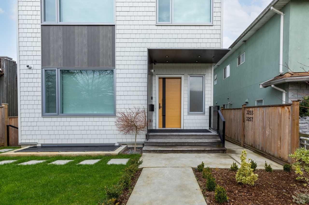 3253-e-22nd-avenue-renfrew-heights-vancouver-east-04 at 3253 E 22nd Avenue, Renfrew Heights, Vancouver East