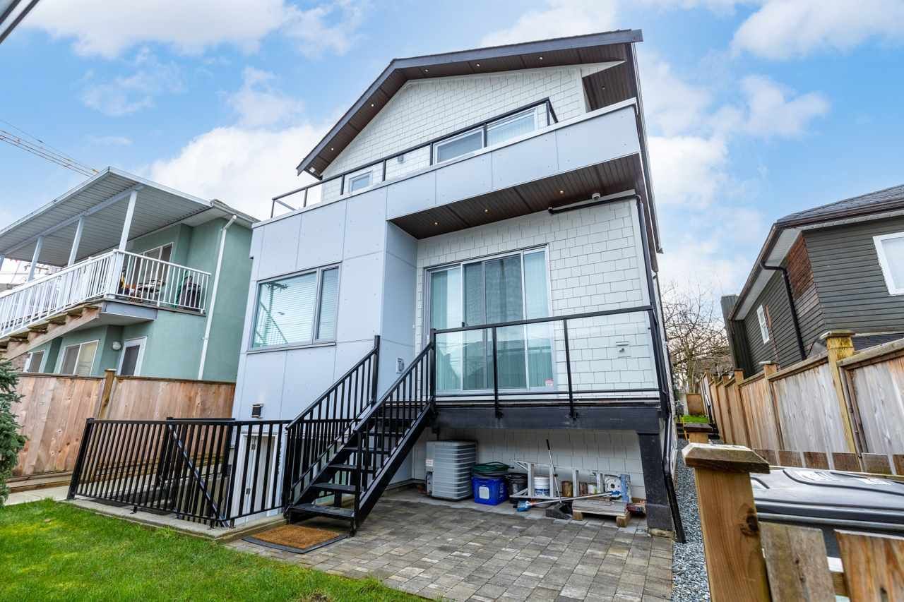 3253-e-22nd-avenue-renfrew-heights-vancouver-east-05 at 3253 E 22nd Avenue, Renfrew Heights, Vancouver East