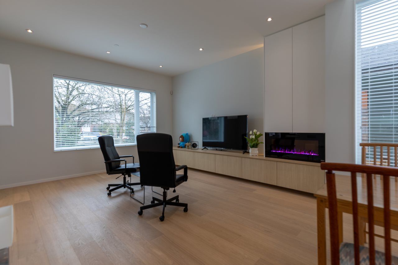 3253-e-22nd-avenue-renfrew-heights-vancouver-east-07 at 3253 E 22nd Avenue, Renfrew Heights, Vancouver East