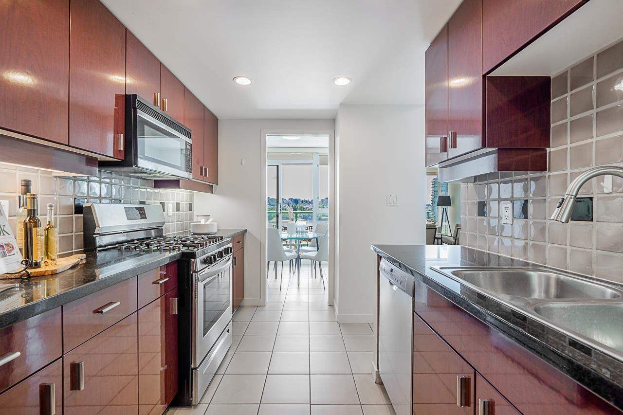 1033-marinaside-crescent-yaletown-vancouver-west-18 at 1107 - 1033 Marinaside Crescent, Yaletown, Vancouver West