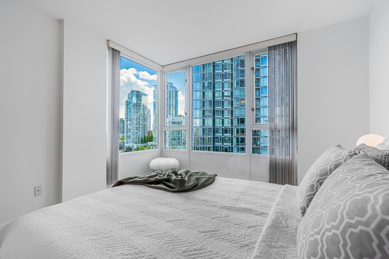 1033-marinaside-crescent-yaletown-vancouver-west-25 at 1107 - 1033 Marinaside Crescent, Yaletown, Vancouver West