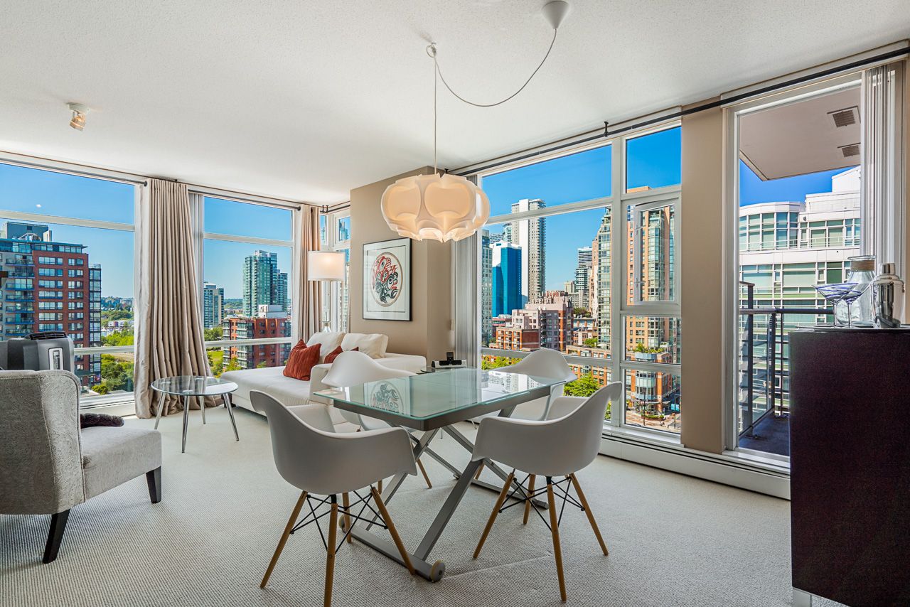 1-unit-1606-1199-marinaside-crescent-vancouver-13 at 1606 - 1199 Marinaside Crescent, Yaletown, Vancouver West