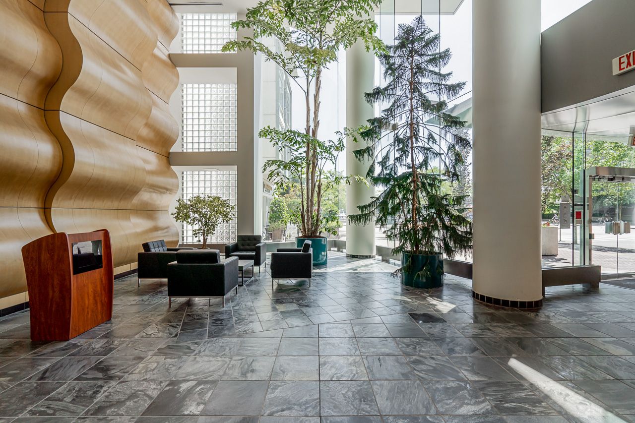 23-unit-1606-1199-marinaside-crescent-vancouver-4 at 1606 - 1199 Marinaside Crescent, Yaletown, Vancouver West