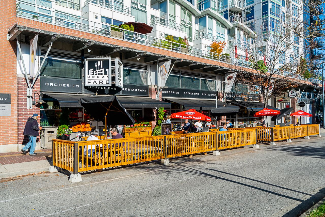 32-unit-1702-189-davie-street-vancouver-45 at 1606 - 1199 Marinaside Crescent, Yaletown, Vancouver West