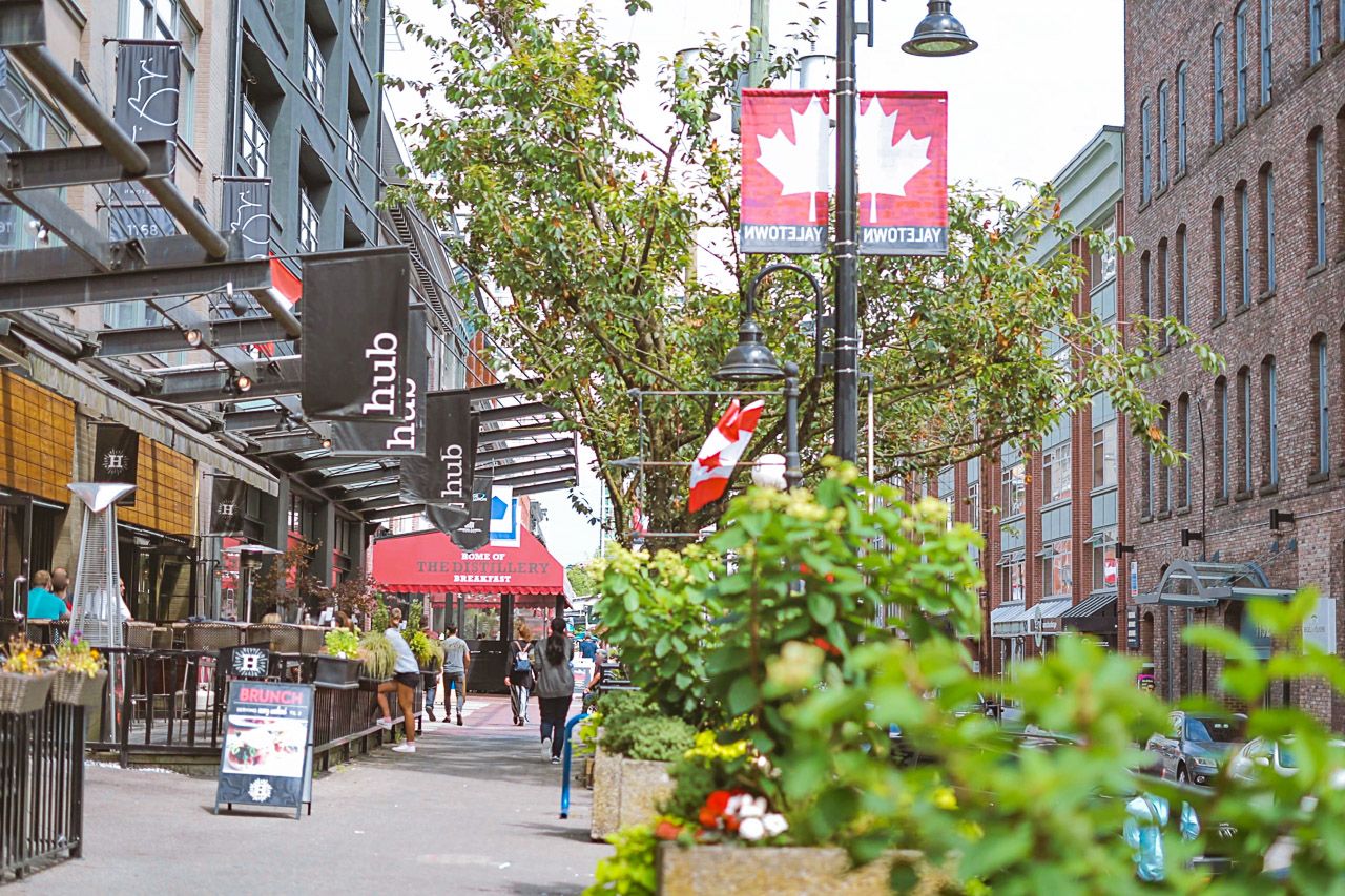 33-unit-1107-1033-marinaside-crescent-vancouver-53-1 at 1606 - 1199 Marinaside Crescent, Yaletown, Vancouver West