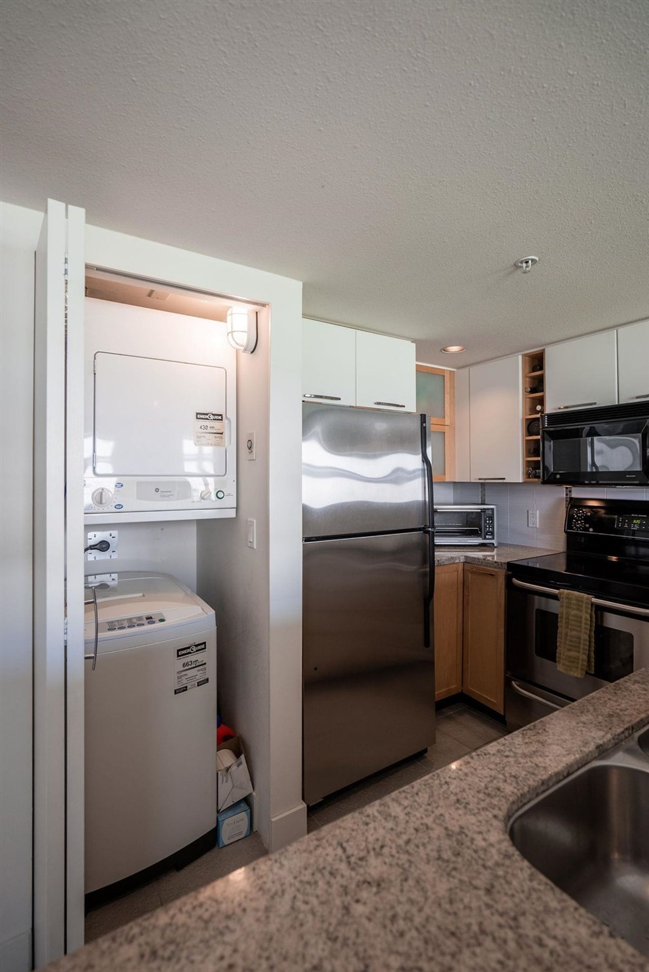 2137-w-10th-avenue-kitsilano-vancouver-west-23 at 607 - 2137 W 10th Avenue, Kitsilano, Vancouver West