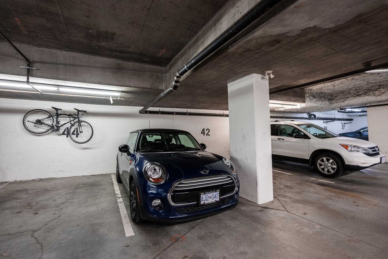 2137-w-10th-avenue-kitsilano-vancouver-west-24 at 607 - 2137 W 10th Avenue, Kitsilano, Vancouver West