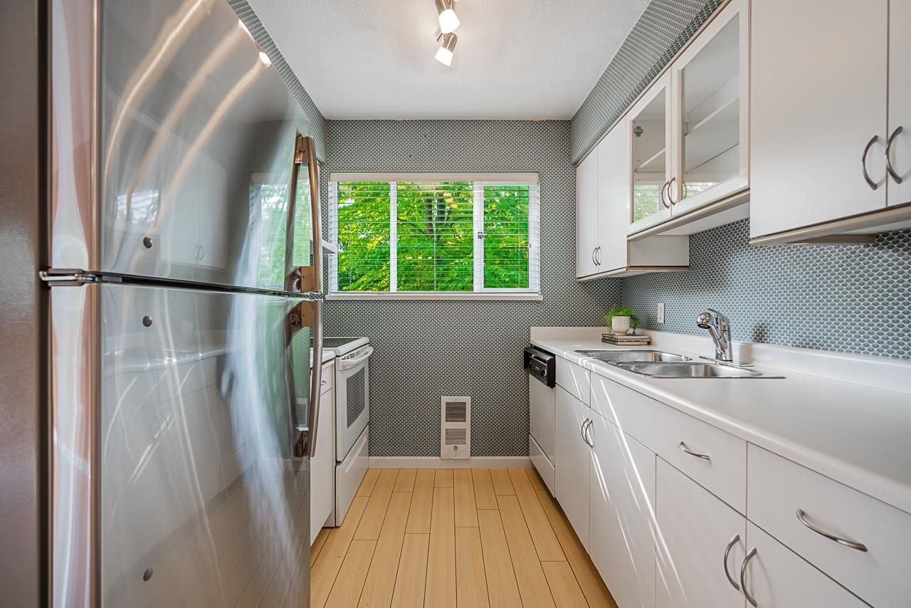 592-w-16th-avenue-cambie-vancouver-west-12 at 206 - 592 W 16th Avenue, Cambie, Vancouver West