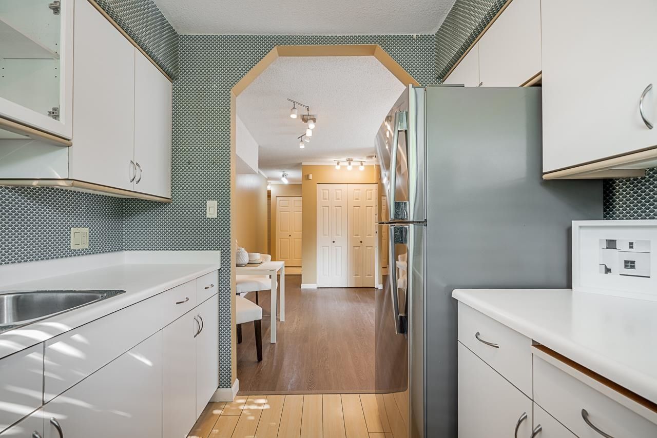 592-w-16th-avenue-cambie-vancouver-west-14 at 206 - 592 W 16th Avenue, Cambie, Vancouver West